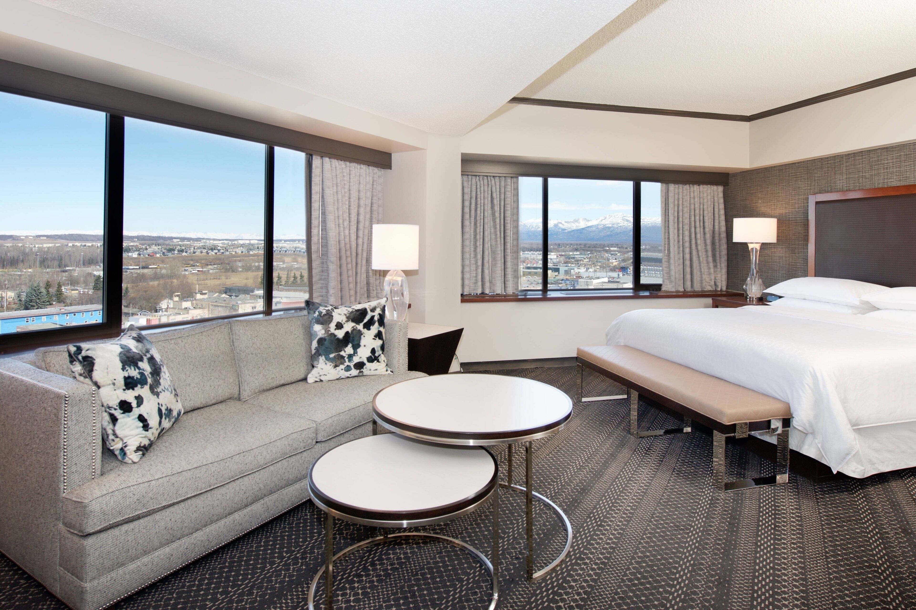 Junior Suite, 1 King Bed with Sofa bed | Premium bedding, down comforters, pillowtop beds, in-room safe