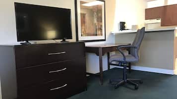 Suite, 1 Tempat Tidur King | Meja kerja dan Wi-Fi gratis