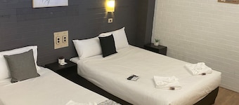 Elm Court Motel