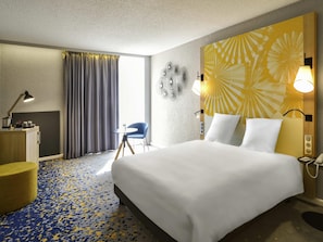 Classic Room, 1 Double Bed | Premium bedding, Select Comfort beds, desk, blackout curtains - Mercure Lille Aeroport (Lesquin)
