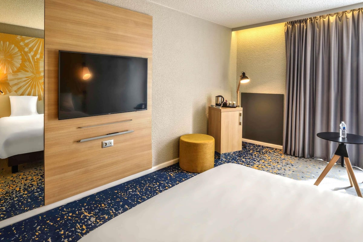 Literie de qualité supérieure, matelas Select Comfort, bureau