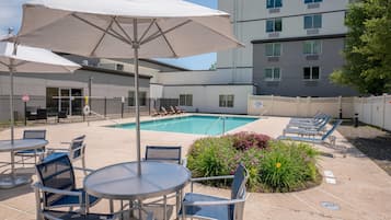 Seasonal outdoor pool