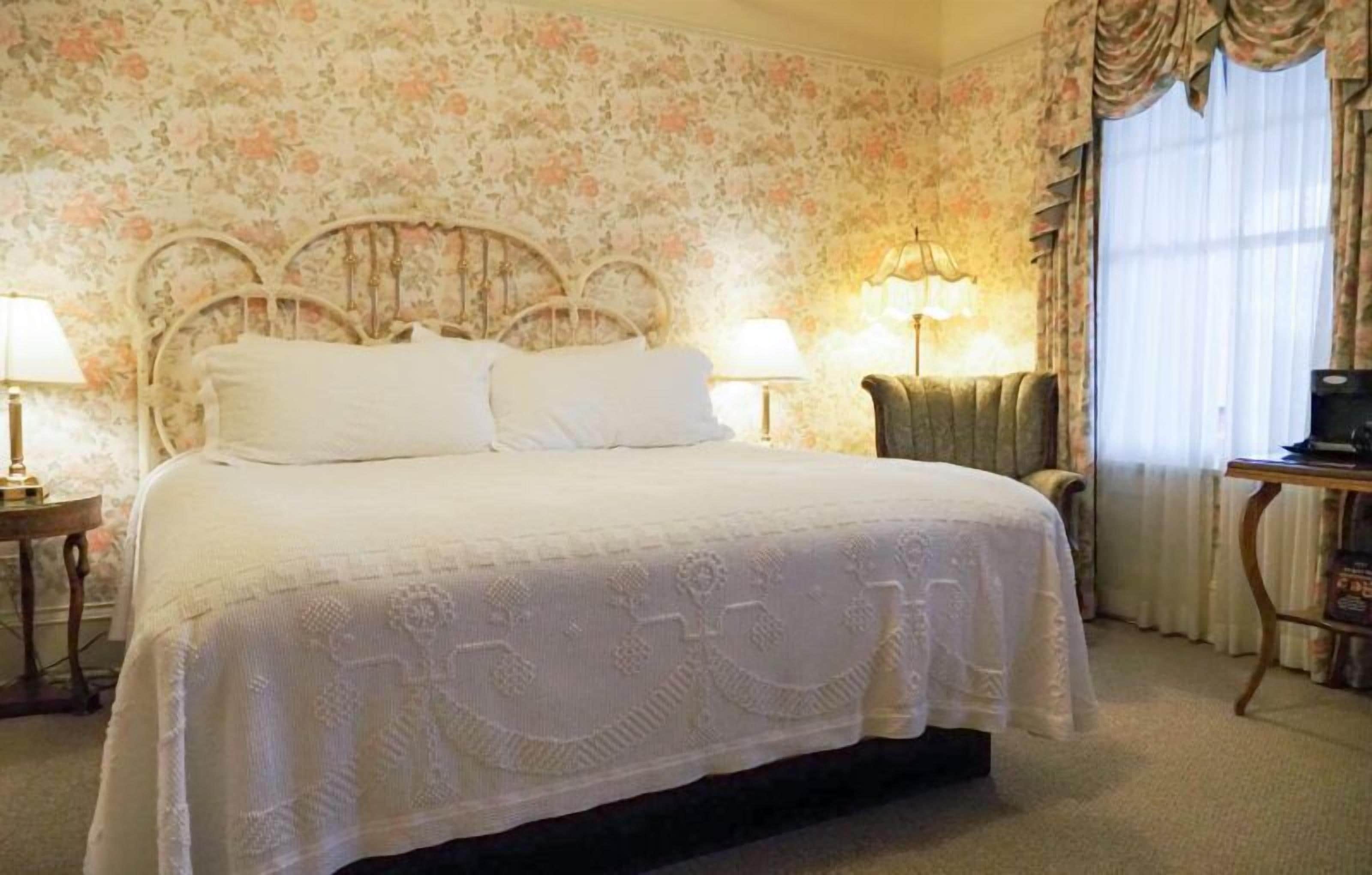 Room, 1 King Bed (Historic King)