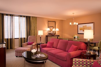 Suite (Knickerbocker) | Egyptian cotton sheets, premium bedding, down comforters, pillowtop beds at Millennium Knickerbocker Chicago