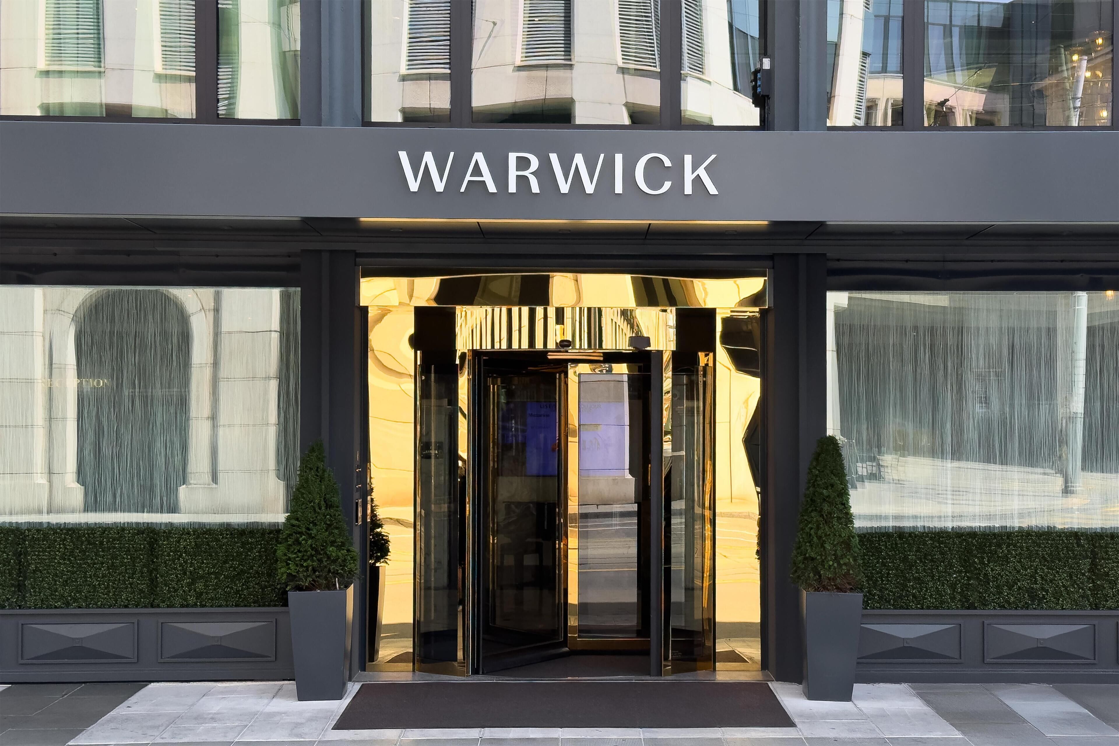 Photo - Warwick Geneva