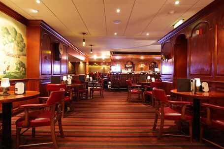 The Drake - Image 75