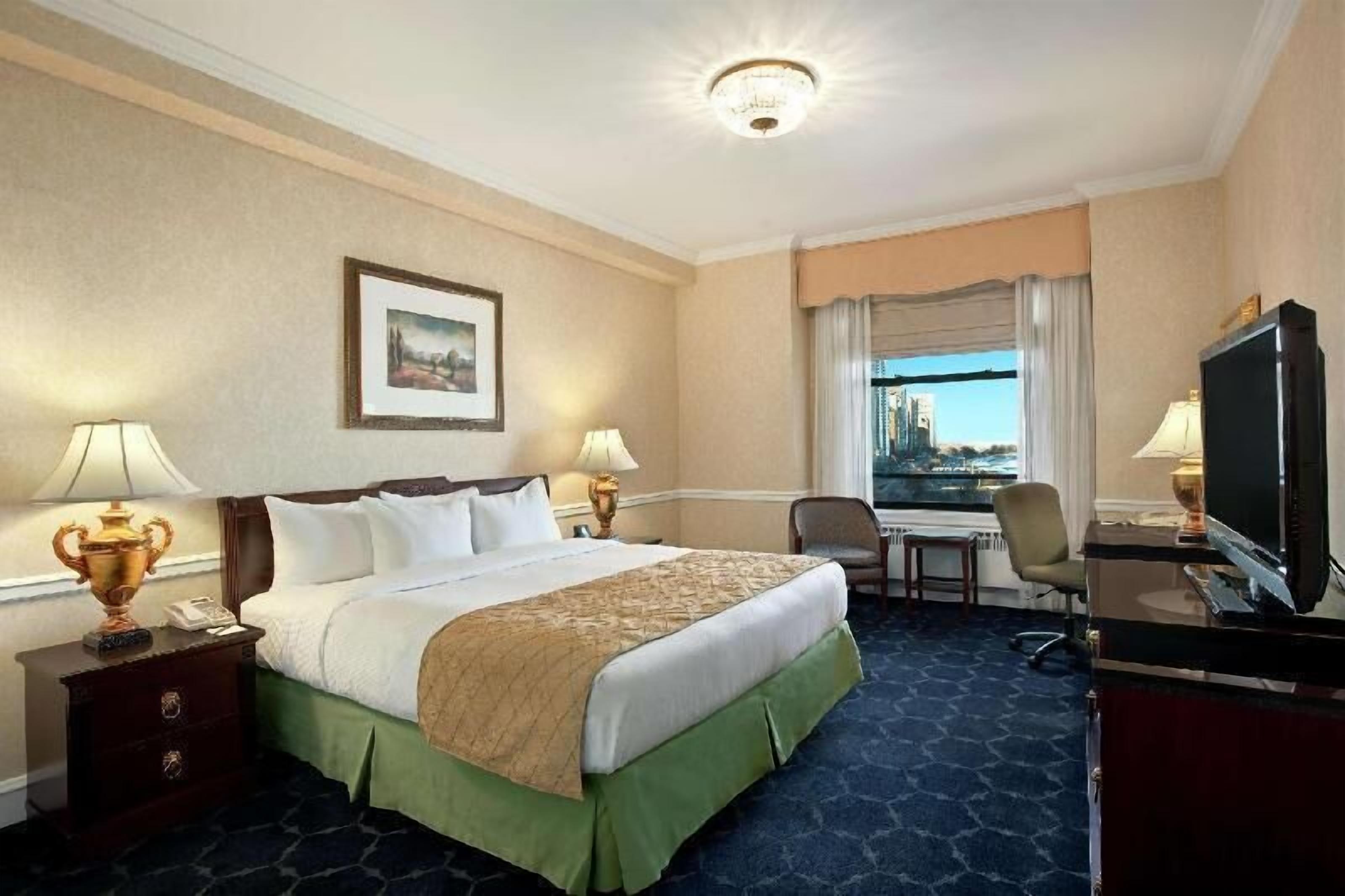 1 bedroom, premium bedding, down duvets, pillow-top beds