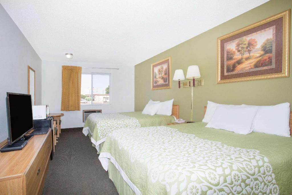 Blackout drapes, free cribs/infant beds, rollaway beds, free WiFi