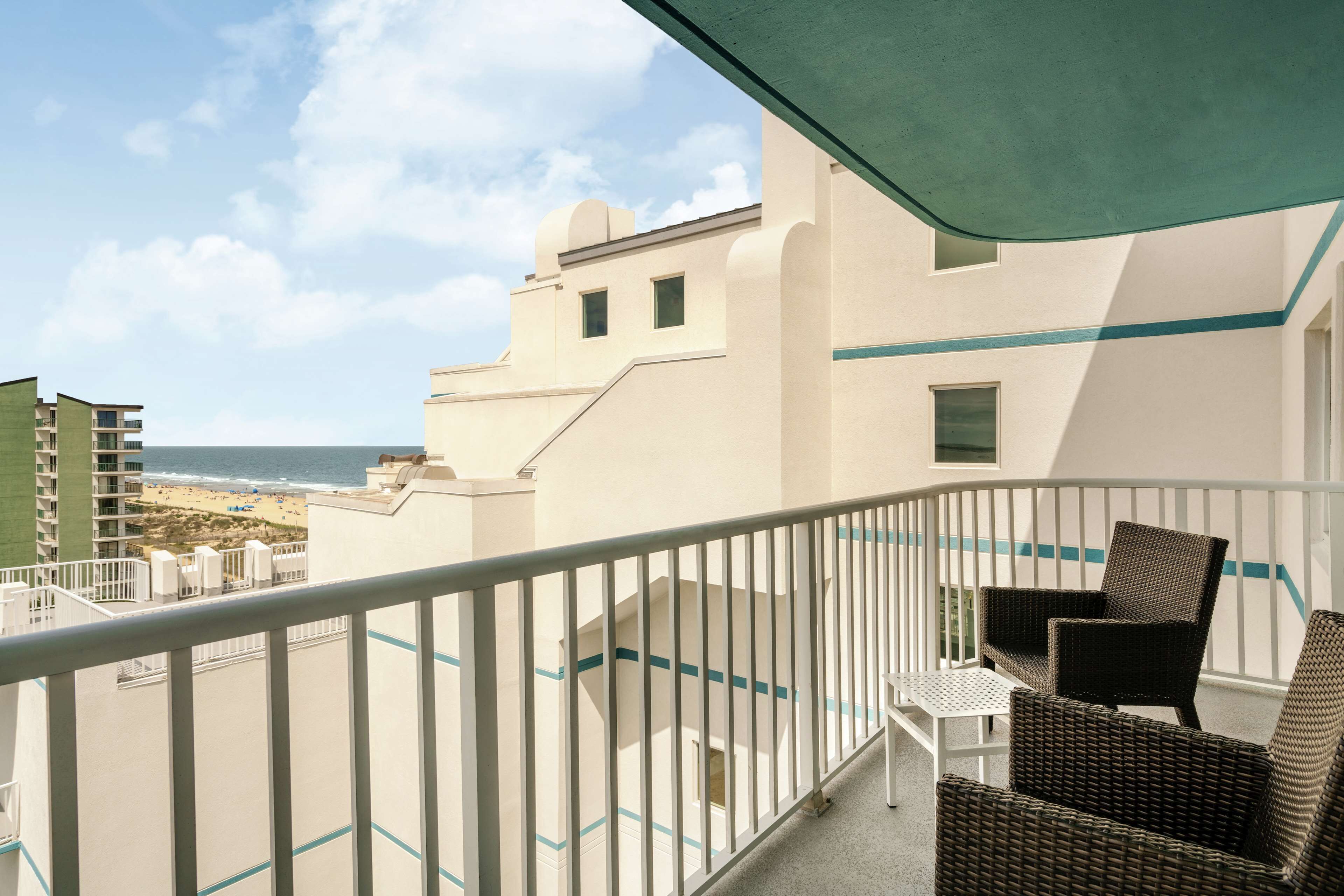 Room, 1 King Bed, Refrigerator & Microwave (Balcony) | View from room