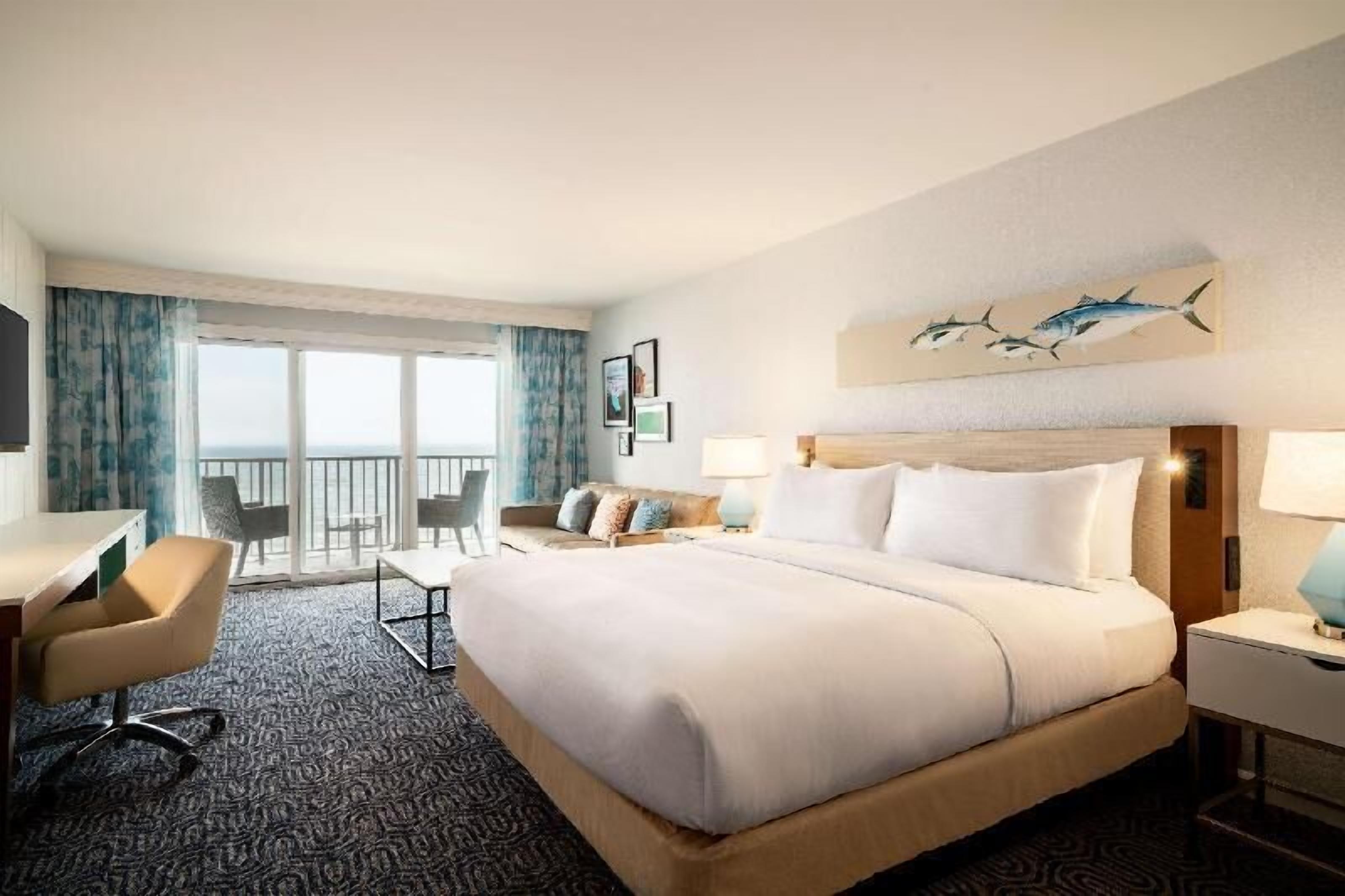 In-room safe, desk, laptop workspace, blackout drapes