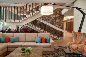 Lobby - DoubleTree by Hilton Ocean City Oceanfront (Ocean City)