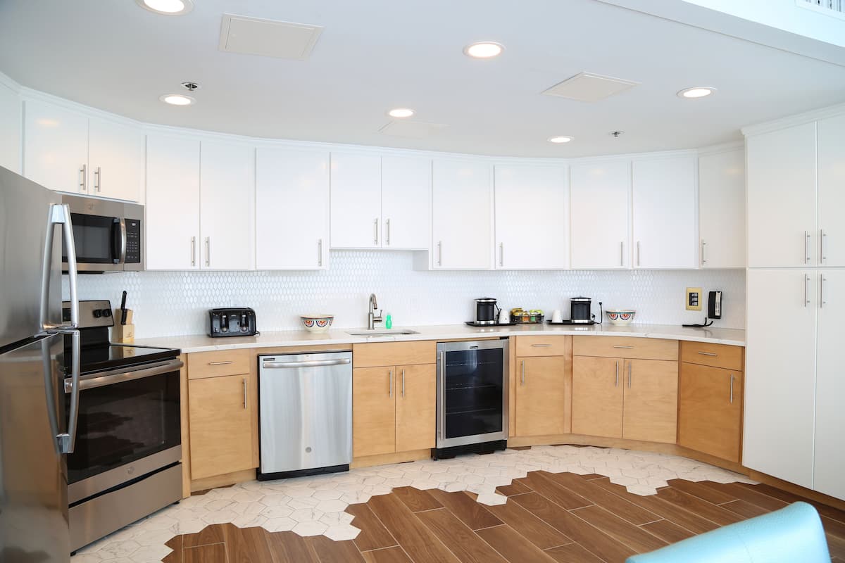 Villa, 5 Bedrooms, Balcony, Oceanfront | Private kitchenette | Full-sized fridge, microwave, stovetop, dishwasher
