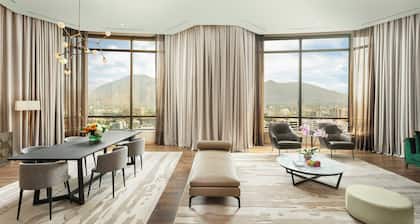 Mandarin Oriental, Santiago
