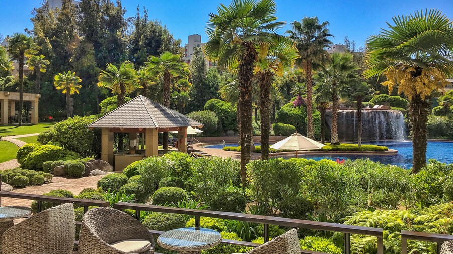 Mandarin Oriental, Santiago