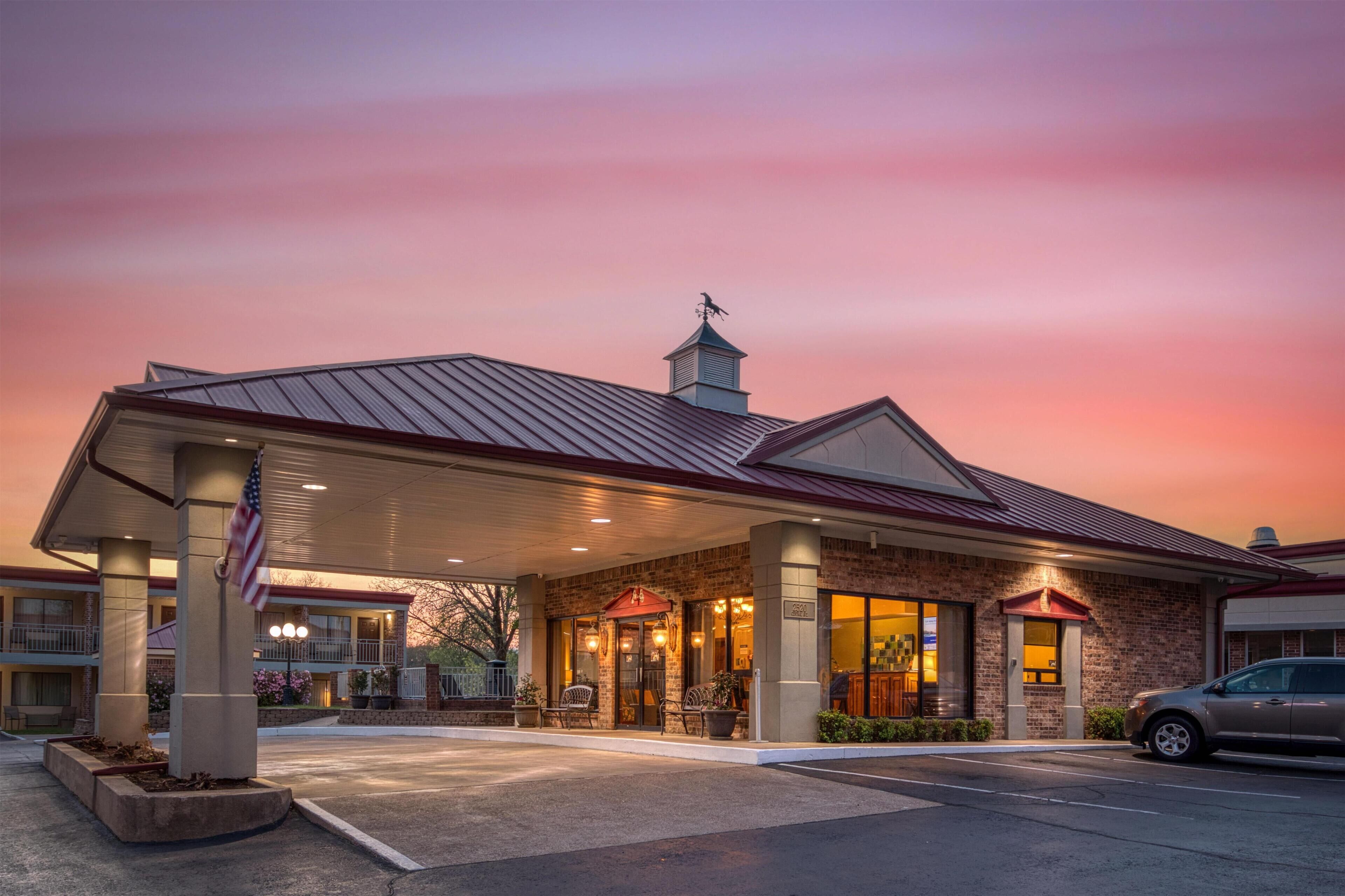 المنشأة من الخ ارج