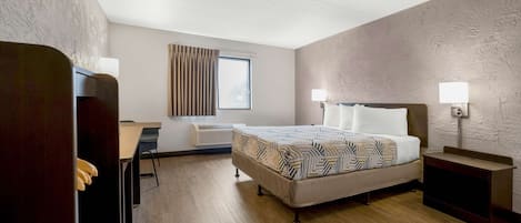 Minibar, desk, laptop workspace, blackout curtains