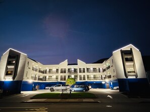 Front of property - Days Inn by Wyndham San Francisco S/Oyster Point Airport (South San Francisco)