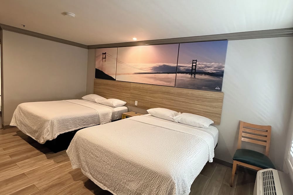 Days Inn by Wyndham San Francisco S/Oyster Point Airport