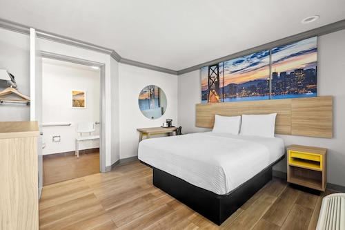 Days Inn by Wyndham San Francisco S/Oyster Point Airport