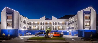 Days Inn by Wyndham San Francisco S/Oyster Point Airport