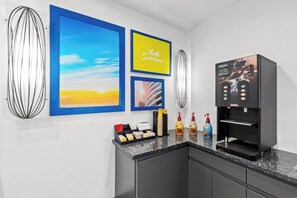 Frokost på farten er inkludert hver dag