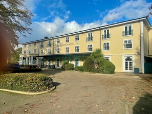 Exterior - The Regency Hotel Solihull (Solihull)