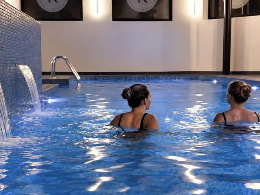 Piscine couverte