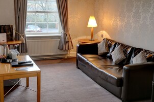 Executive Double Room | Iron/ironing board, free WiFi, bed sheets, alarm clocks