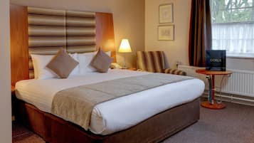 Executive Double Room | Iron/ironing board, free WiFi, bed sheets, alarm clocks