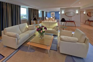 Presidential Suite | Living area