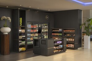 Snack bar