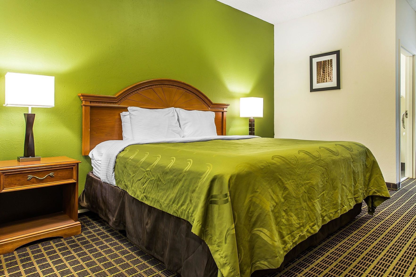 Desk, blackout drapes, iron/ironing board, free WiFi