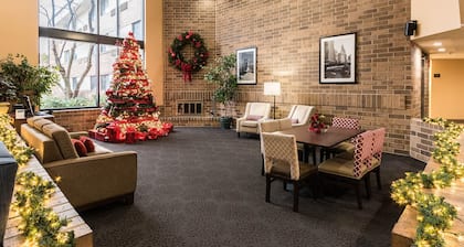 Suburban Studios Arlington Heights – Elk Grove
