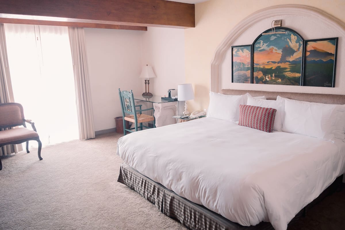 Master Suite King
