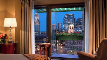 Premium bedding, minibar, in-room safe, desk