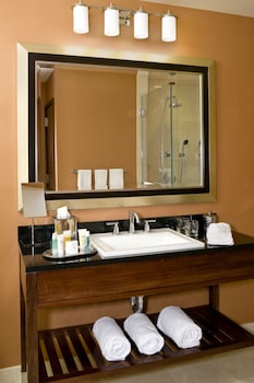 Designer toiletries, hair dryer, bathrobes, towels at The Bostonian Boston
