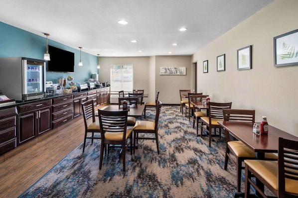 Bao gồm bữa sáng buffet hàng ngày