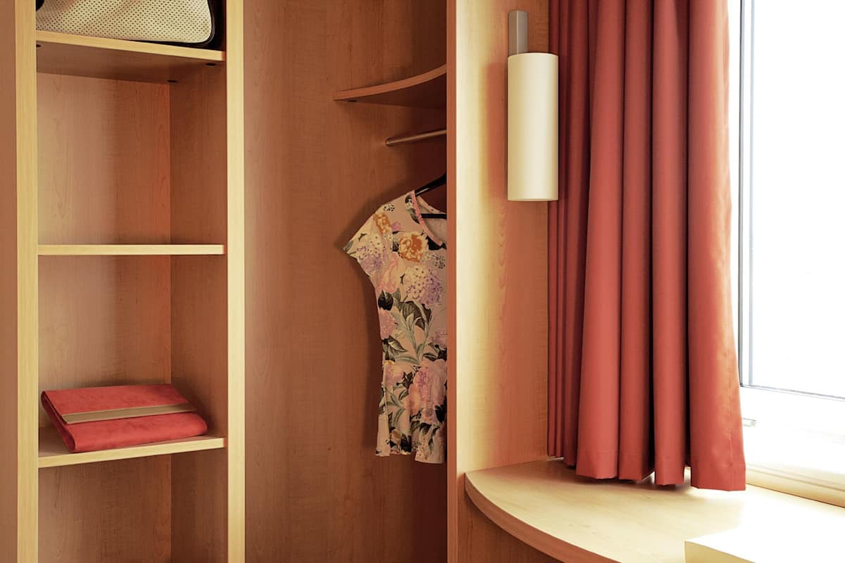 1 bedroom, desk, laptop workspace, blackout curtains