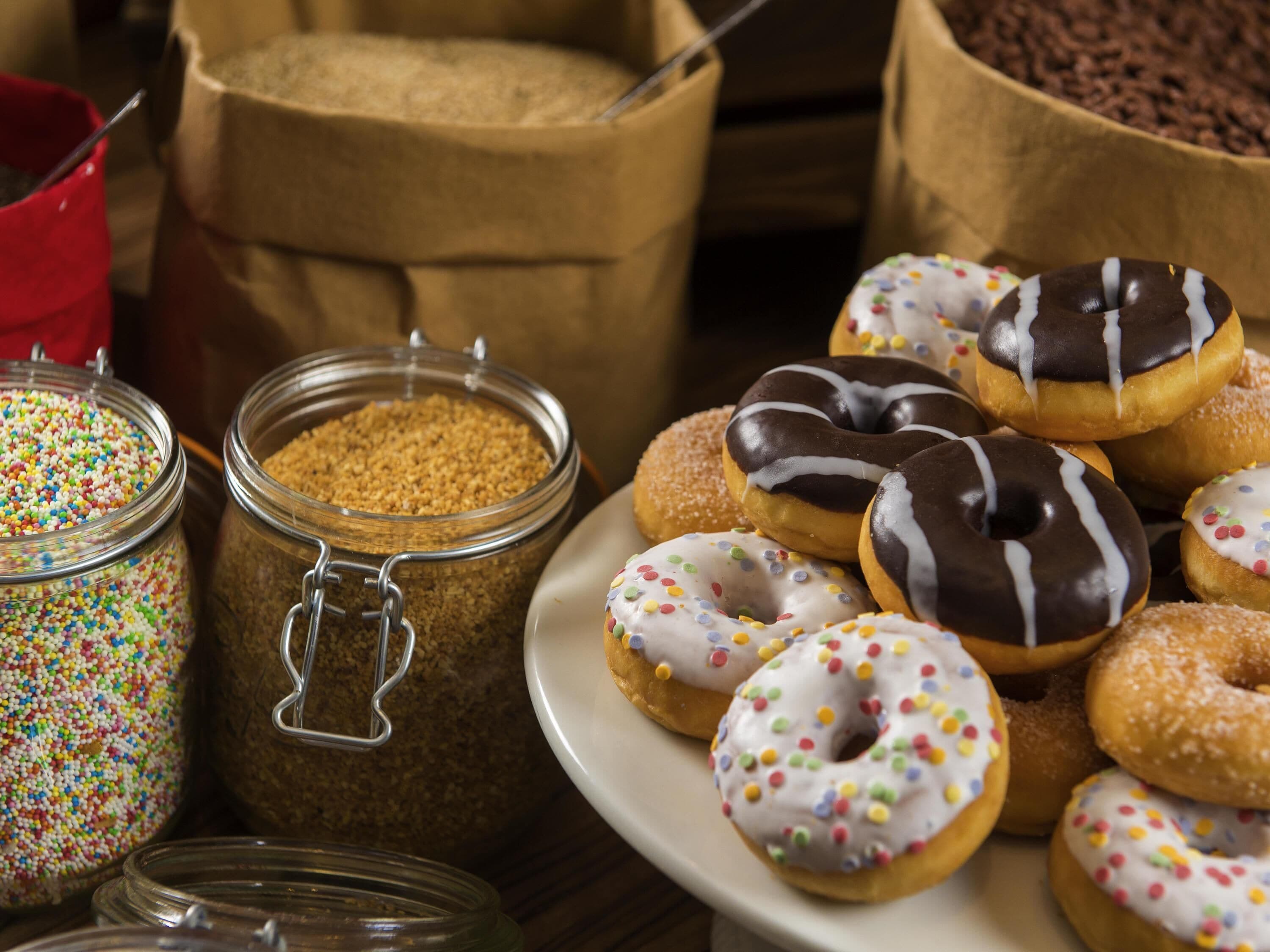 daily buffet breakfast (eur 17 per person)