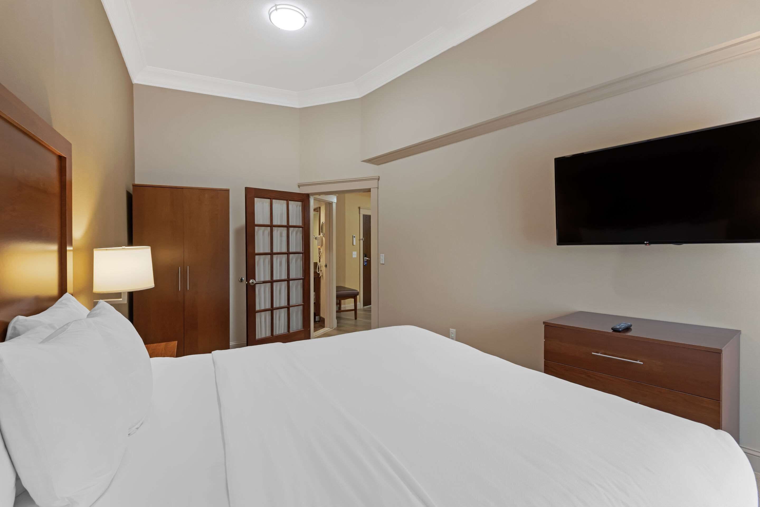 blackout curtains, iron/ironing board, free cots/infant beds