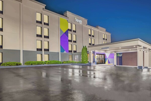 Spark By Hilton Clarks Summit - Scranton, PA