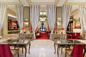 Lobby - Hotel California Paris (Paris)