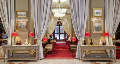 Hotel California Paris