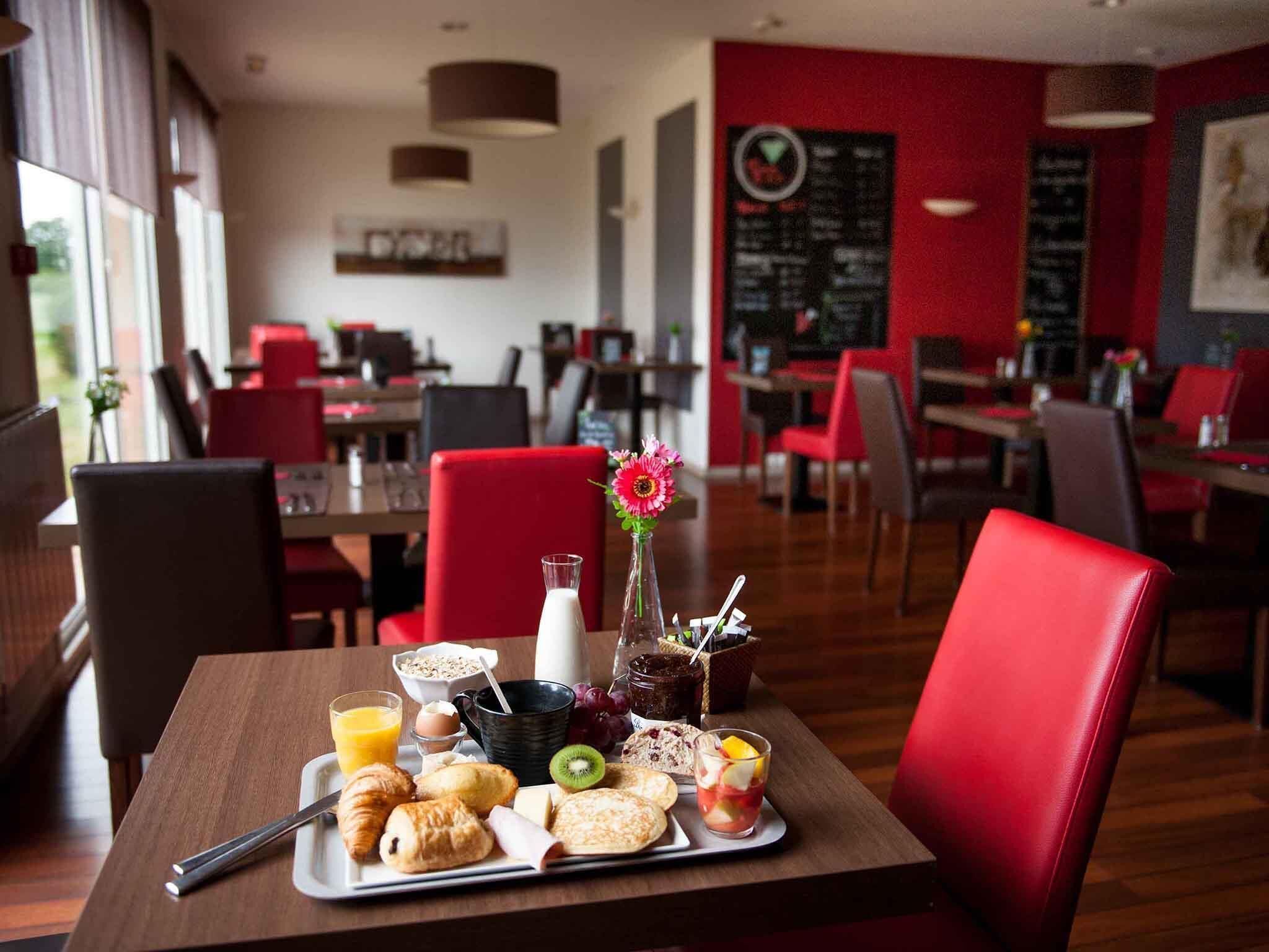 Kontinental frokost hver dag (mot et tillegg)