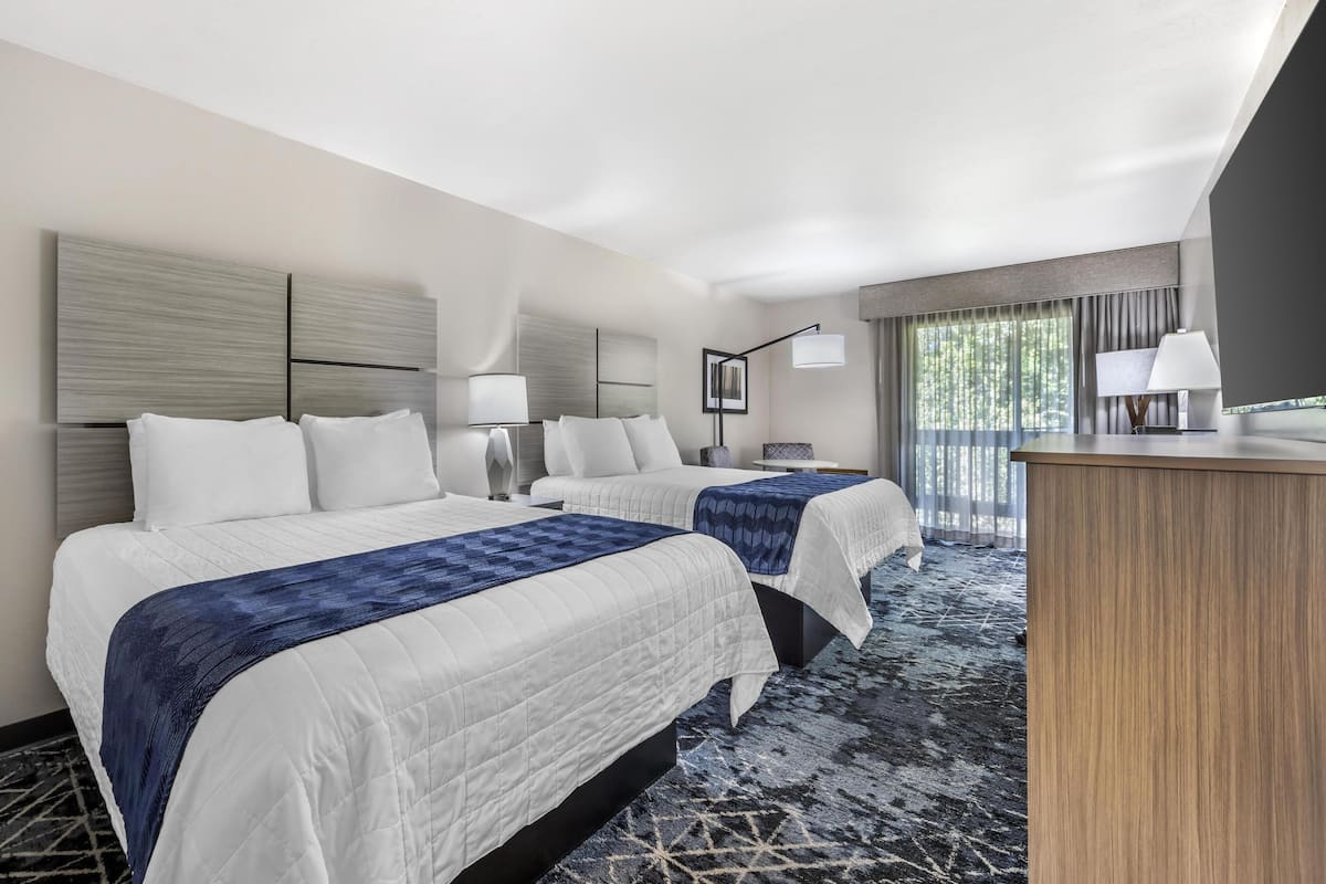 Standard Room, 2 Queen Beds, Non Smoking, Balcony
