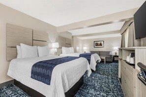 Suite, Multiple Beds, Non Smoking, Refrigerator | Desk, laptop workspace, blackout curtains, iron/ironing board - Best Western New Oregon (Eugene)