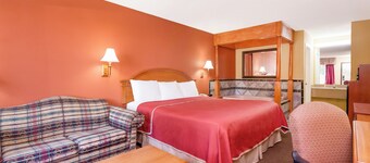 Regency Inn & Suites-Hamilton Place