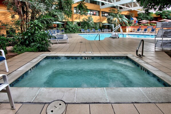 Indoor spa tub - Alta Hotel (Colorado Springs)