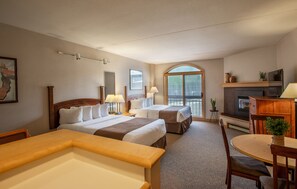 Zimmersafe, Bügeleisen/Bügelbrett, kostenlose Babybetten