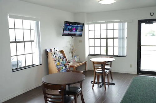 Giddings Executive Inn